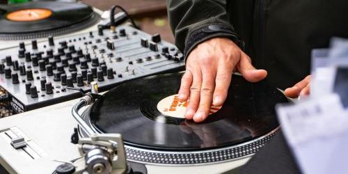 SYNC : B2B entre collectifs electro dijonnais • La Vapeur