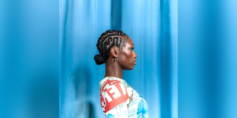 JUSTE SHANI + MONA GUBA • Le Brise Glace